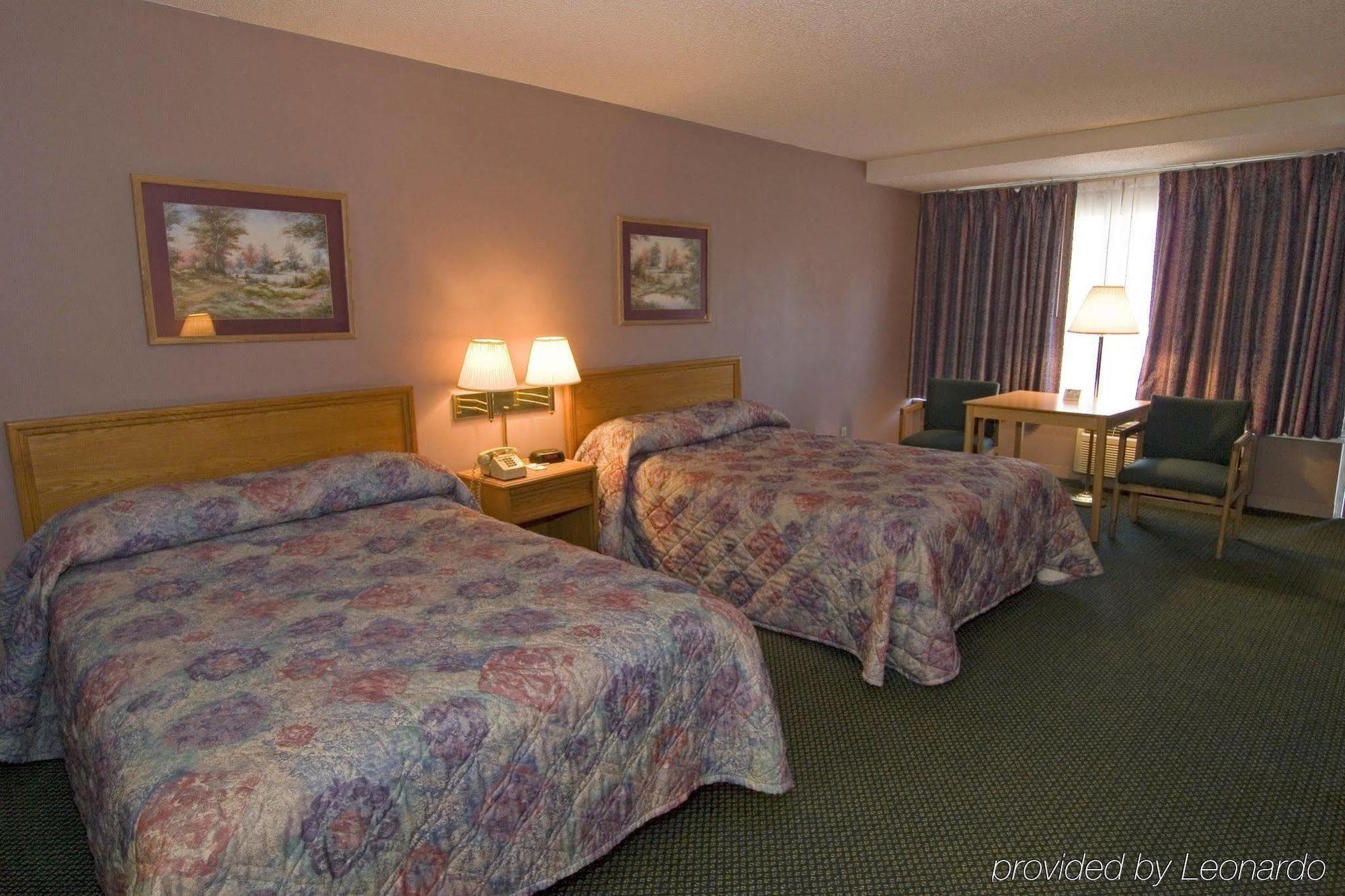 Red Roof Inn Marion, Va מראה חיצוני תמונה